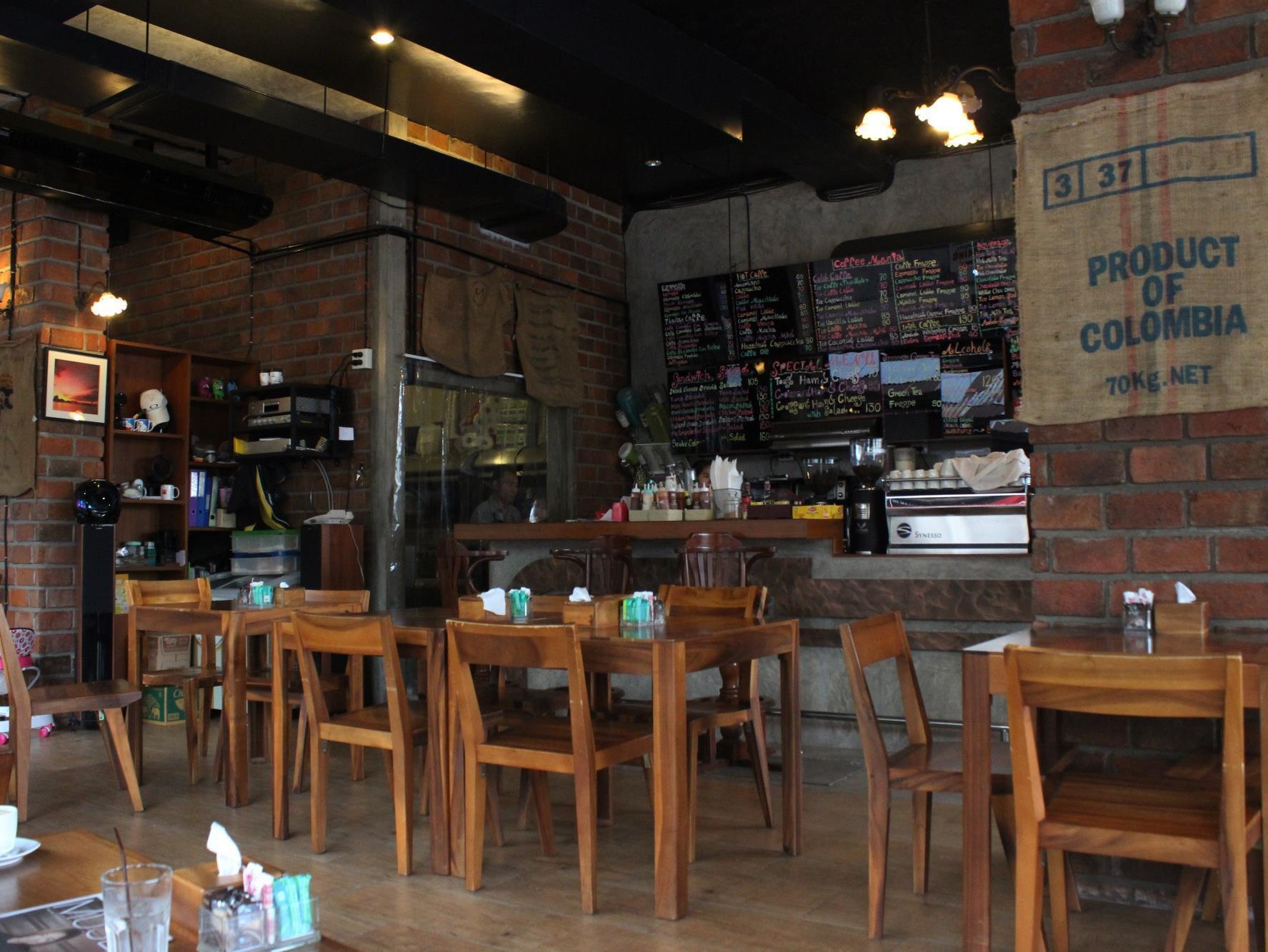 Отель Coffee Mania House Пхукет Экстерьер фото